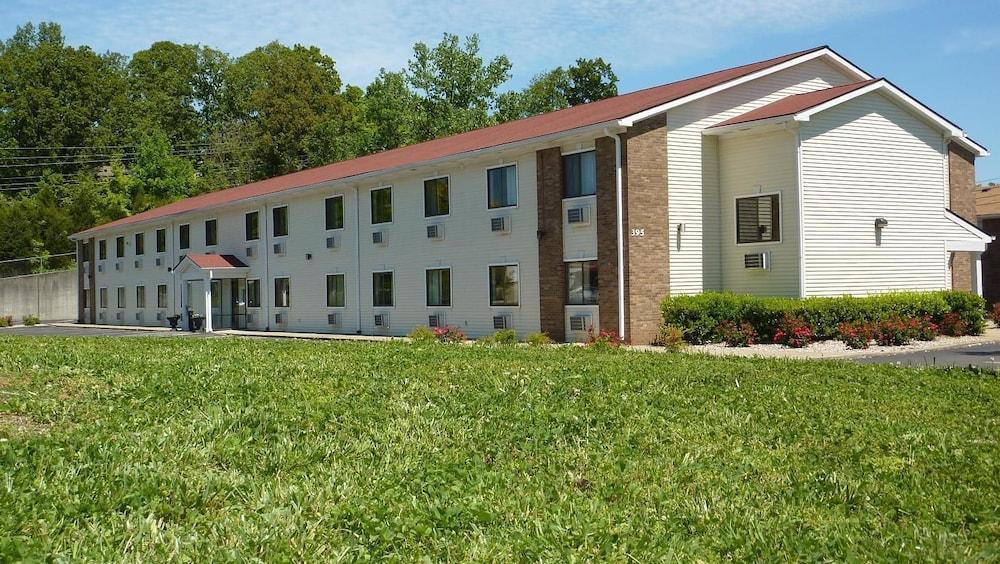 Super 8 By Wyndham Radcliff Ft. Knox Area Exterior foto